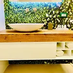 Nima Oberdan House Appartamento *