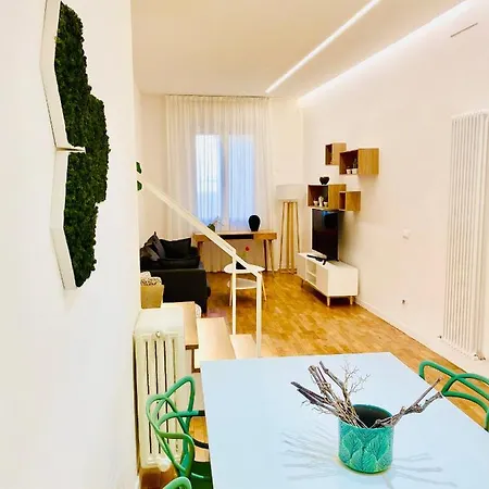 Nima Oberdan House *